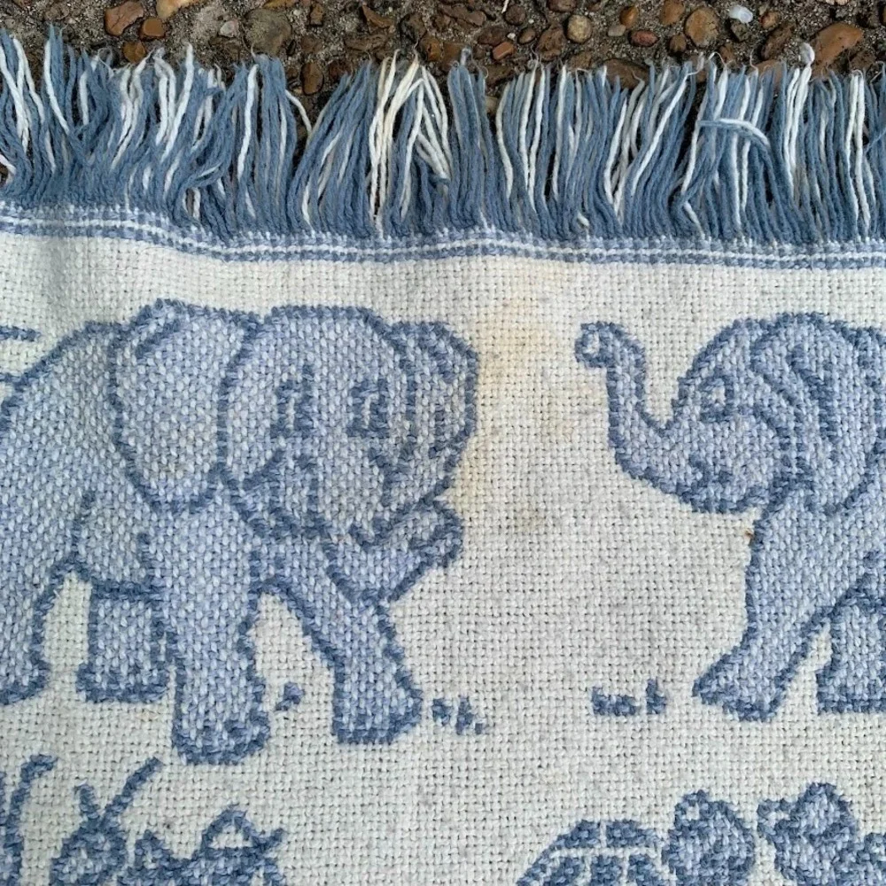 Vintage 1993 MWW All Things Bright and Beautiful Woven Tapestry Throw‎ Blanket